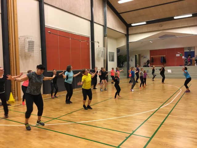 Dance fit